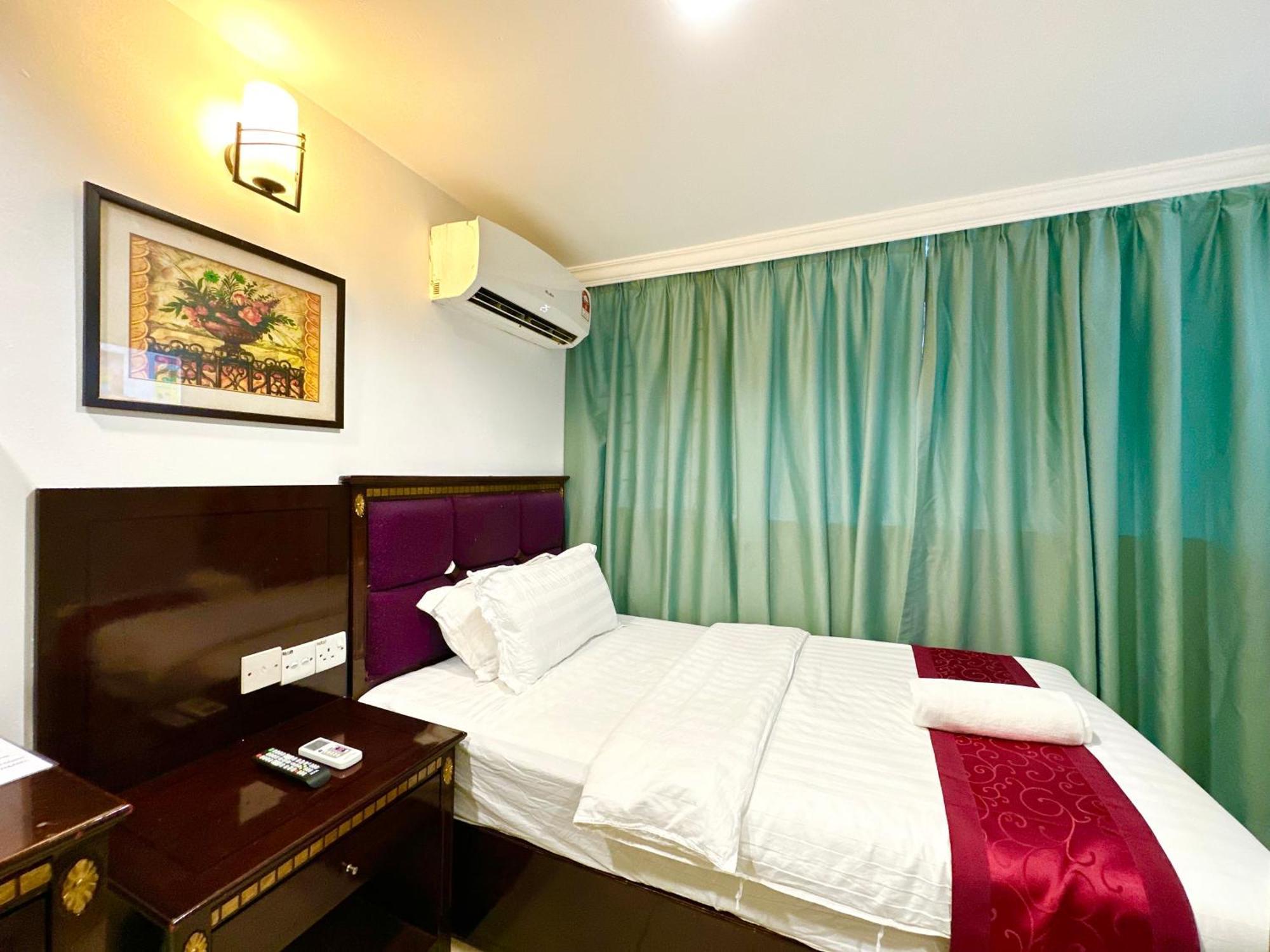Valley Hotel Кота Кинабалу Екстериор снимка