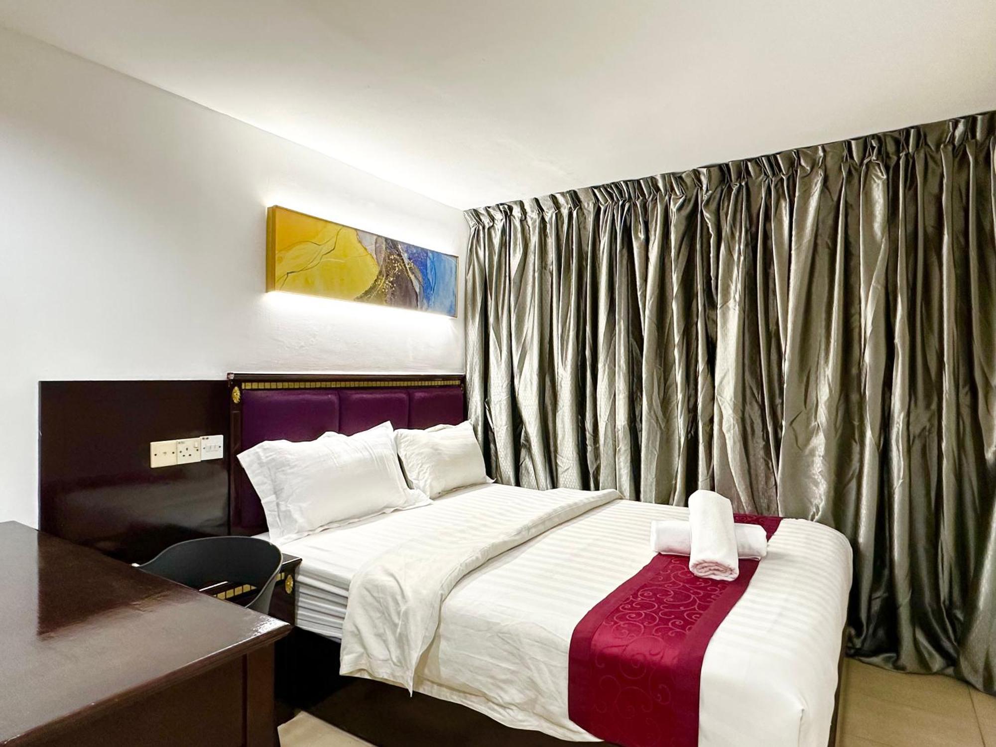 Valley Hotel Кота Кинабалу Екстериор снимка